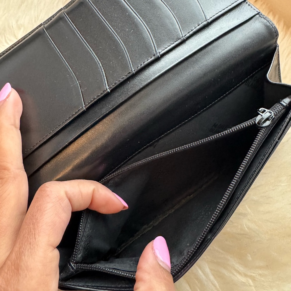 Montblanc Black Leather Wallet View 4